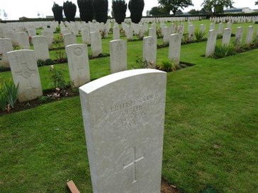 Burial Services Of 3 Soldiers Of 2Nd WW In The Caen Area 050