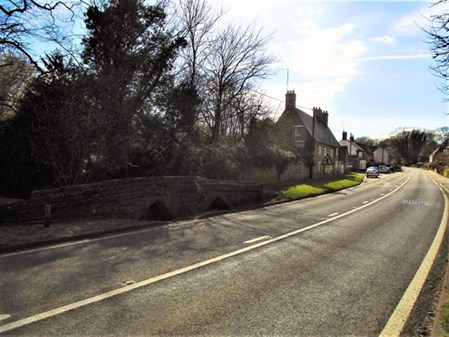 Charwelton Cherwell Bridge A361