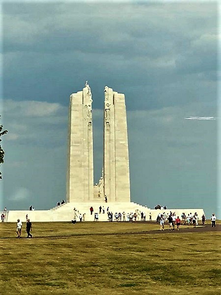 Memorial - Vimy Ridge