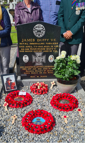 Grave of James Duffy VC with poppy wreaths